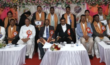 କ୍ରିମିନାଲ କୋର୍ଟ ବାର ଆସୋସିଏସନ୍‌ରେ ଶପଥ ପାଠ ଅନୁଷ୍ଠିତ)